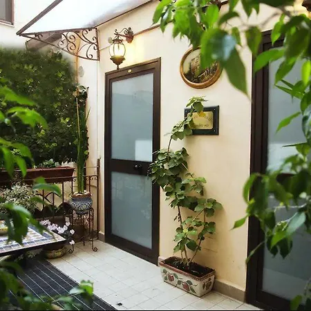 Antica Via Couette-café 2*