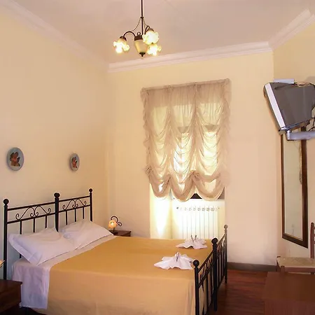 Bed & Breakfast Antica Via 2*